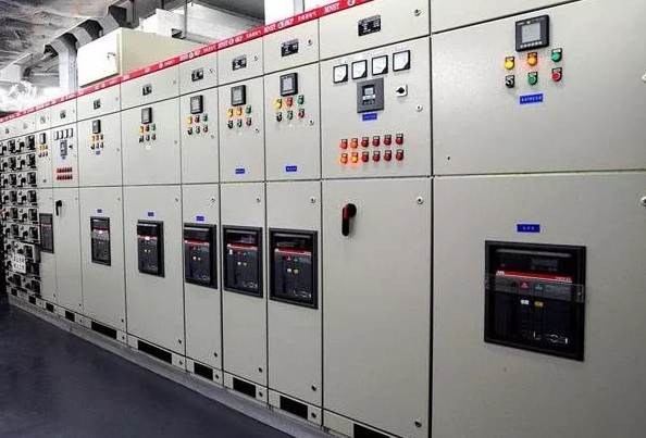 標準配電柜尺寸：電力系統布局的關鍵要素